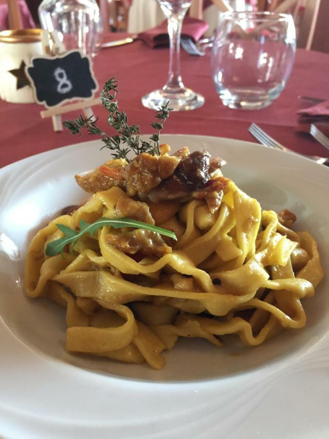 Albergo "Da Gigi" Celano Exteriör bild