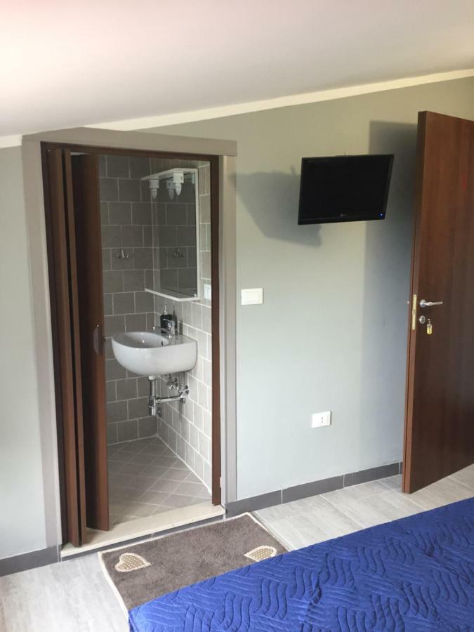 Albergo "Da Gigi" Celano Exteriör bild